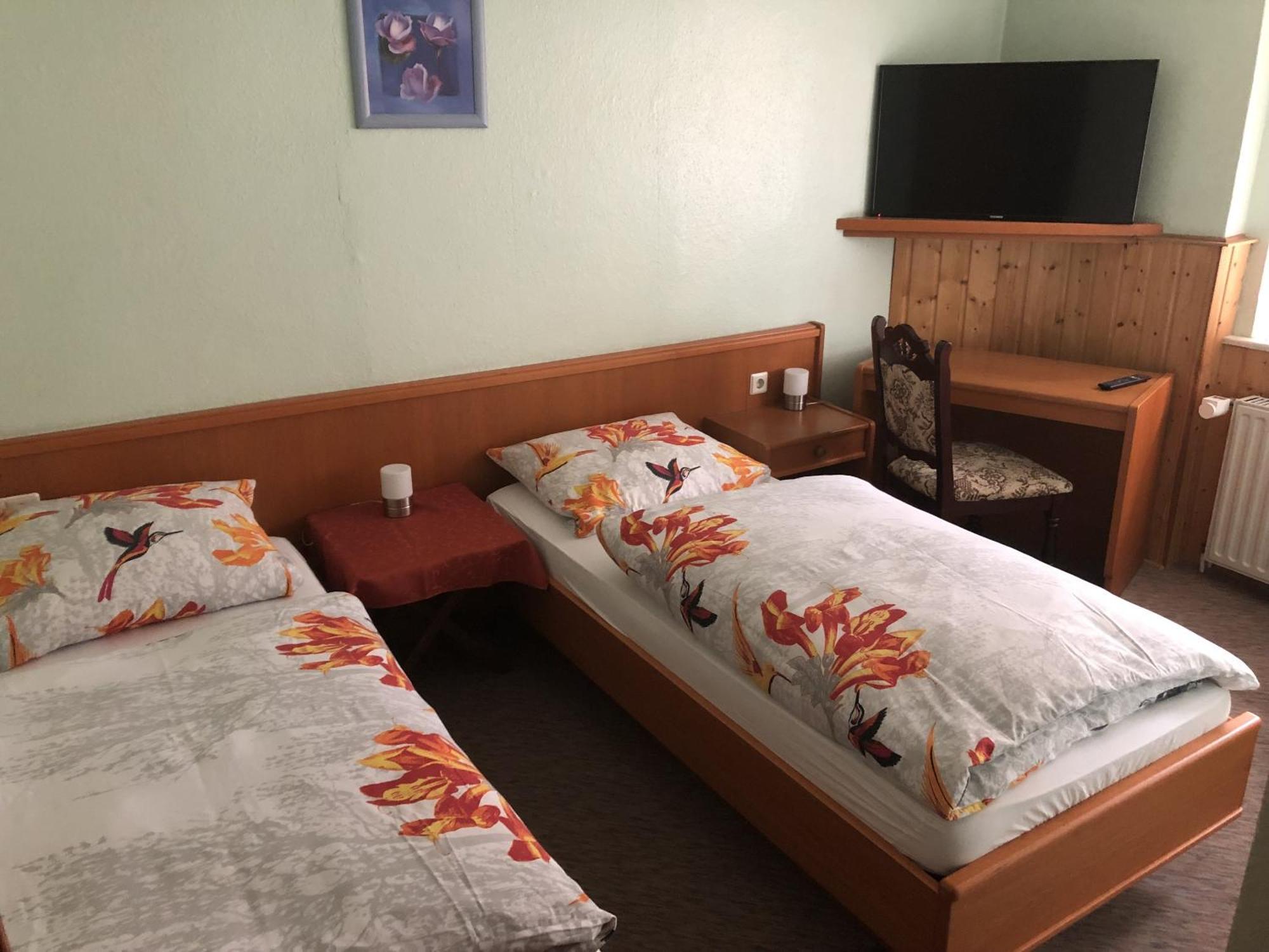 Genthin Landgasthof Deinert חדר תמונה